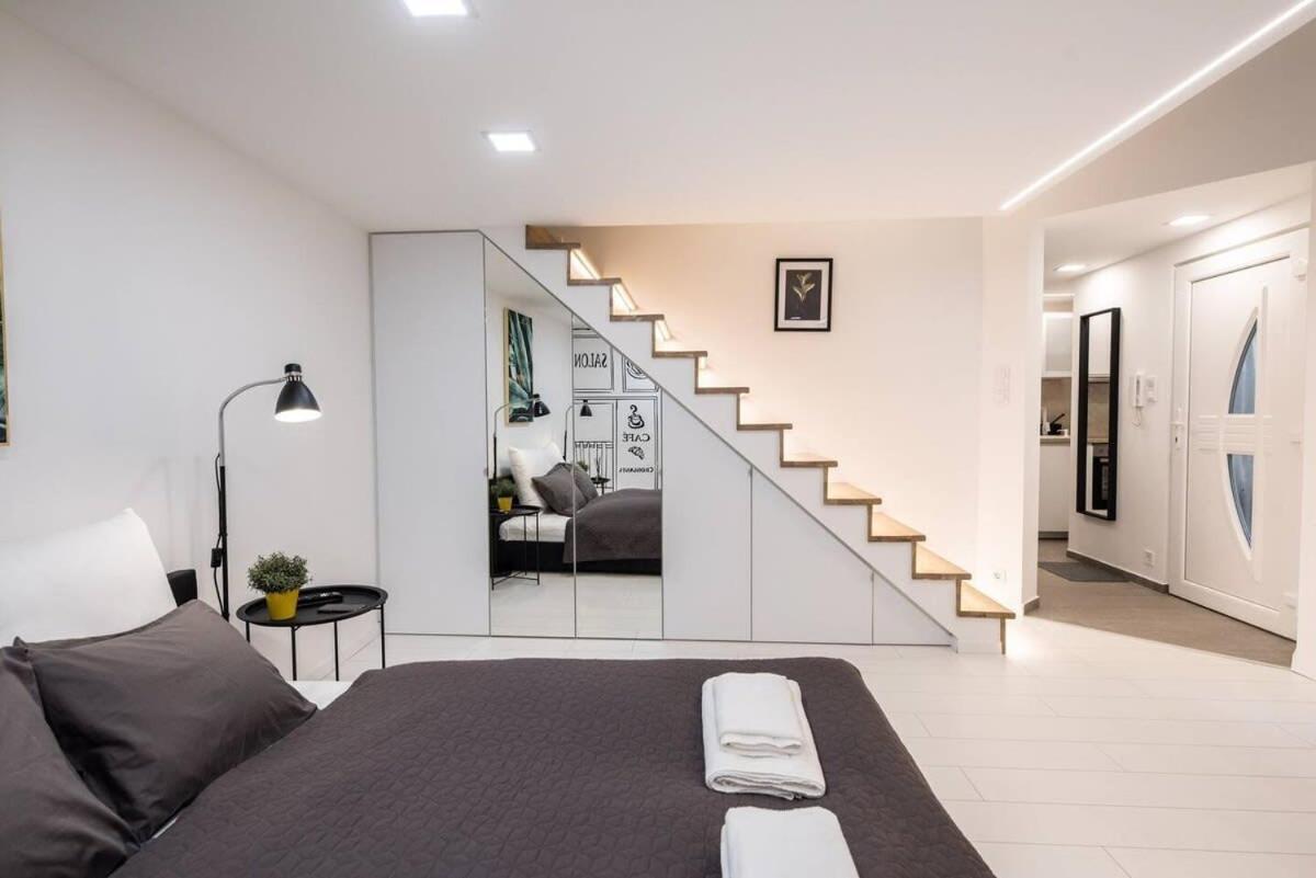 Renovated Design Apartment Close To The Danube Budapest Exterior foto